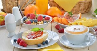 La colazione abbondante fa dimagrire: cosa mangiare?